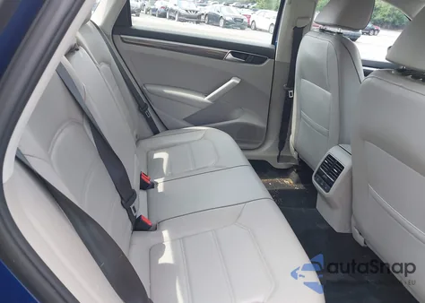 2016 Volkswagen Passat 1.8T Se из США, поврежденный, VIN 1VWBT7A34GC004401